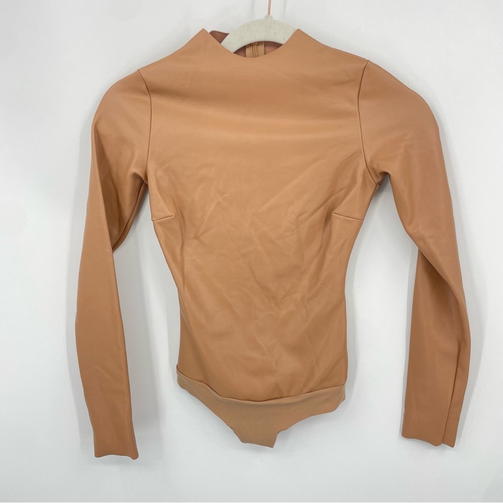SKIMS Mock Neck Faux Leather essentials Bodysuit Long Sleeve Brown Sienna Sz XXS